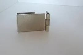 JB-lasinsarana kulmikas, mattakromi 3 kg / sarana